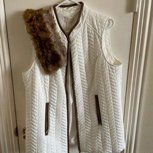 Chico's Cream Vest with Detachable Faux Fur Collar and 'leather' trim  - Size 2